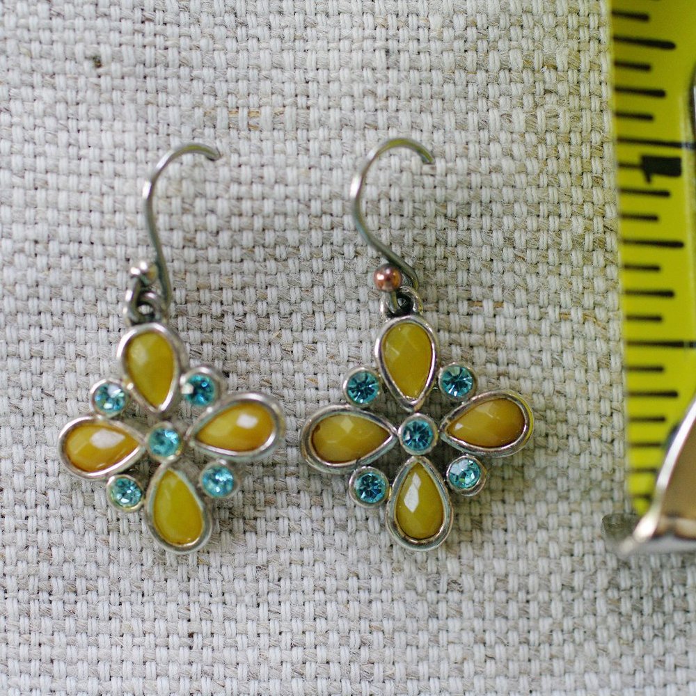 Liz Claiborne Costume Dangle Earrings